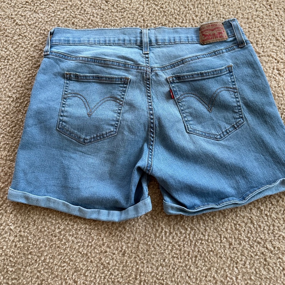 Levi Shorts